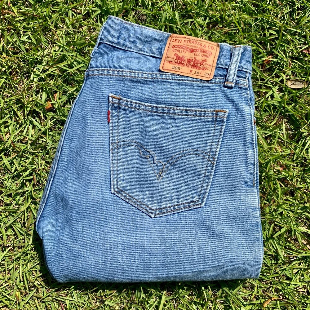 Levi’s 505 Regular Fit Light Wash Denim Jeans